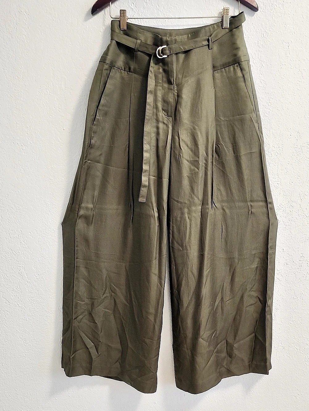 Ann Taylor Wide Leg Pants in Green Size 6 NWT